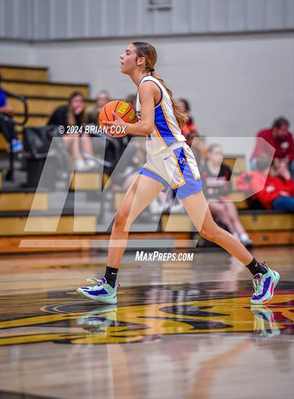 Thumbnail 3 in Tuckerman vs Mountain View (3A-2 District Tournament) photogallery.