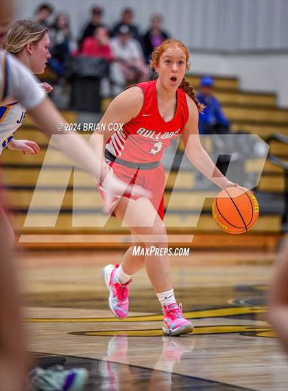 Thumbnail 2 in Tuckerman vs Mountain View (3A-2 District Tournament) photogallery.