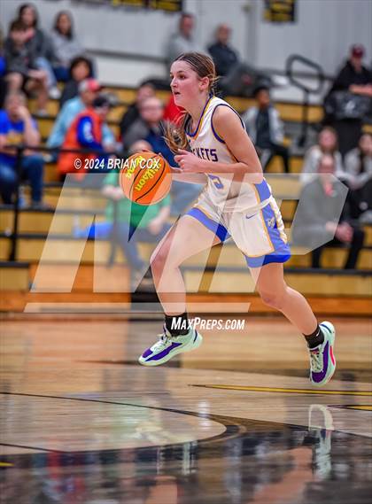 Thumbnail 3 in Tuckerman vs Mountain View (3A-2 District Tournament) photogallery.