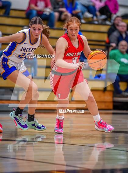 Thumbnail 3 in Tuckerman vs Mountain View (3A-2 District Tournament) photogallery.