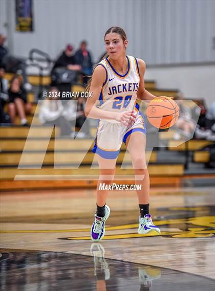 Thumbnail 1 in Tuckerman vs Mountain View (3A-2 District Tournament) photogallery.