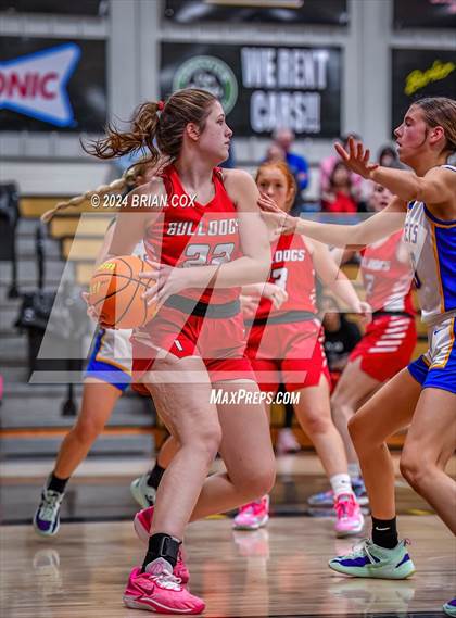 Thumbnail 3 in Tuckerman vs Mountain View (3A-2 District Tournament) photogallery.
