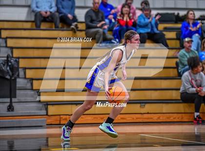 Thumbnail 2 in Tuckerman vs Mountain View (3A-2 District Tournament) photogallery.