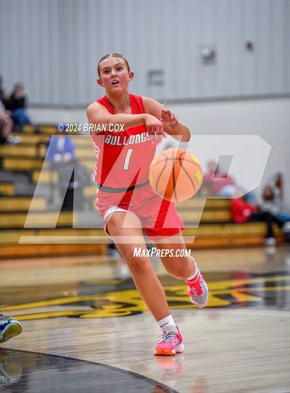 Thumbnail 3 in Tuckerman vs Mountain View (3A-2 District Tournament) photogallery.