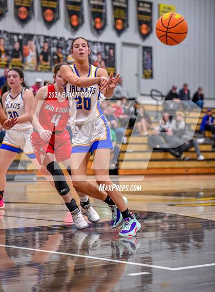 Thumbnail 2 in Tuckerman vs Mountain View (3A-2 District Tournament) photogallery.