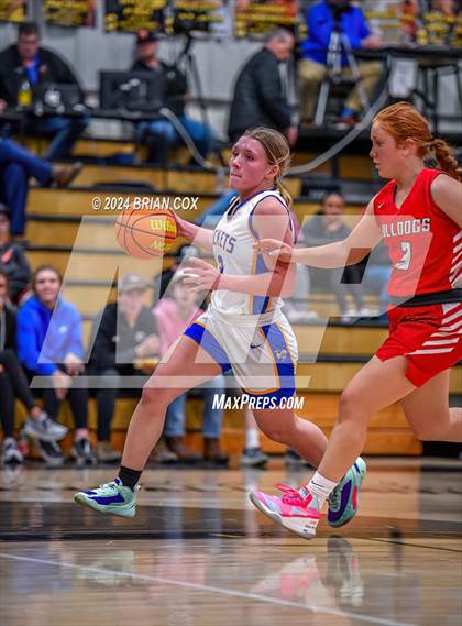 Thumbnail 1 in Tuckerman vs Mountain View (3A-2 District Tournament) photogallery.