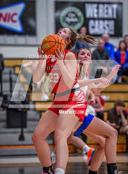 Thumbnail 2 in Tuckerman vs Mountain View (3A-2 District Tournament) photogallery.