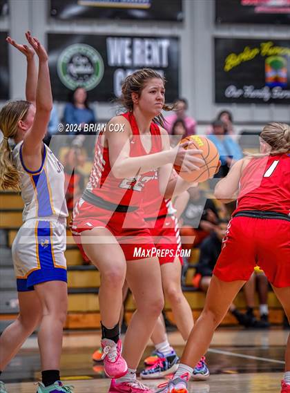 Thumbnail 3 in Tuckerman vs Mountain View (3A-2 District Tournament) photogallery.