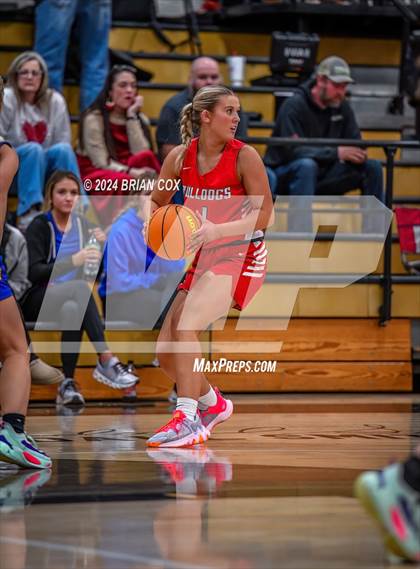 Thumbnail 3 in Tuckerman vs Mountain View (3A-2 District Tournament) photogallery.