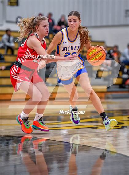 Thumbnail 2 in Tuckerman vs Mountain View (3A-2 District Tournament) photogallery.