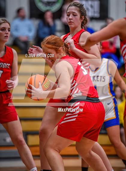 Thumbnail 3 in Tuckerman vs Mountain View (3A-2 District Tournament) photogallery.