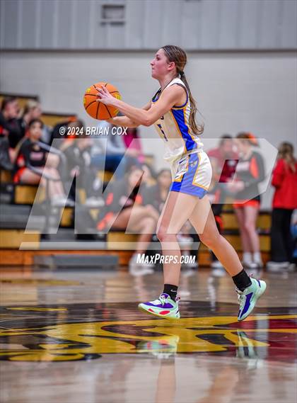 Thumbnail 1 in Tuckerman vs Mountain View (3A-2 District Tournament) photogallery.