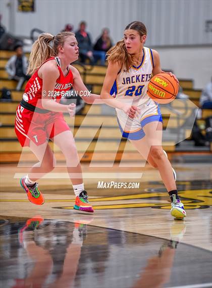 Thumbnail 2 in Tuckerman vs Mountain View (3A-2 District Tournament) photogallery.