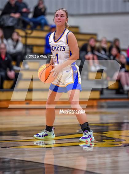 Thumbnail 2 in Tuckerman vs Mountain View (3A-2 District Tournament) photogallery.