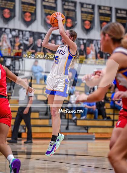 Thumbnail 2 in Tuckerman vs Mountain View (3A-2 District Tournament) photogallery.