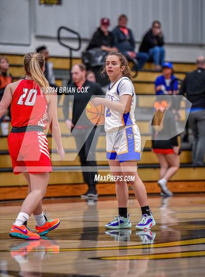 Thumbnail 2 in Tuckerman vs Mountain View (3A-2 District Tournament) photogallery.