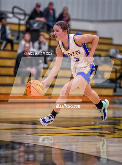 Thumbnail 1 in Tuckerman vs Mountain View (3A-2 District Tournament) photogallery.