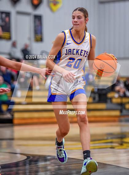 Thumbnail 3 in Tuckerman vs Mountain View (3A-2 District Tournament) photogallery.