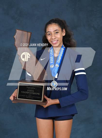 Thumbnail 1 in Chino Hills (CIF State D3 Awards) photogallery.