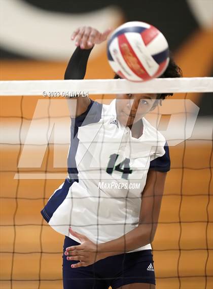 Thumbnail 2 in Flint Hill vs. Notre Dame Prep (Tiger Paws Invitational) photogallery.