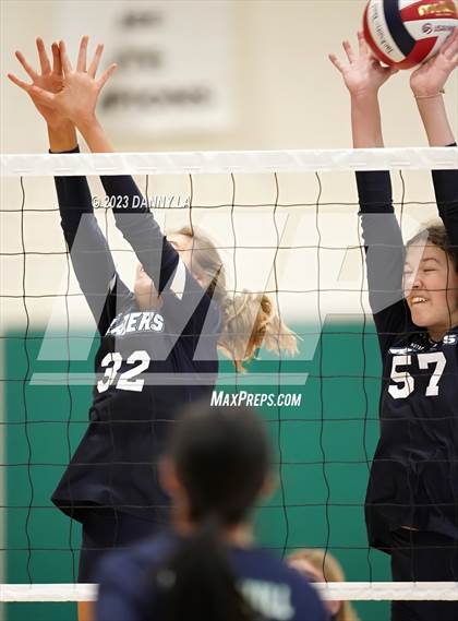 Thumbnail 2 in Flint Hill vs. Notre Dame Prep (Tiger Paws Invitational) photogallery.