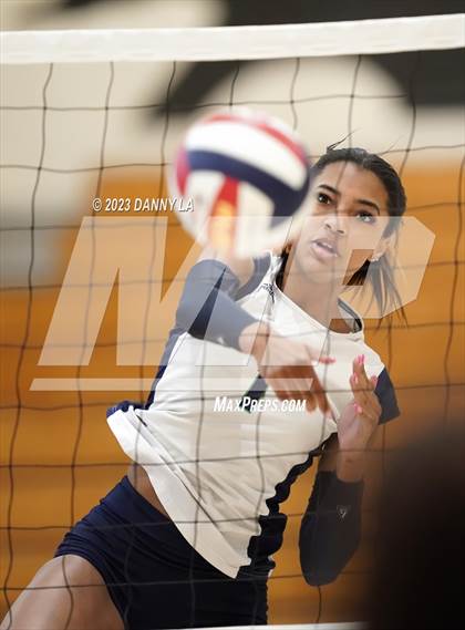 Thumbnail 2 in Flint Hill vs. Notre Dame Prep (Tiger Paws Invitational) photogallery.