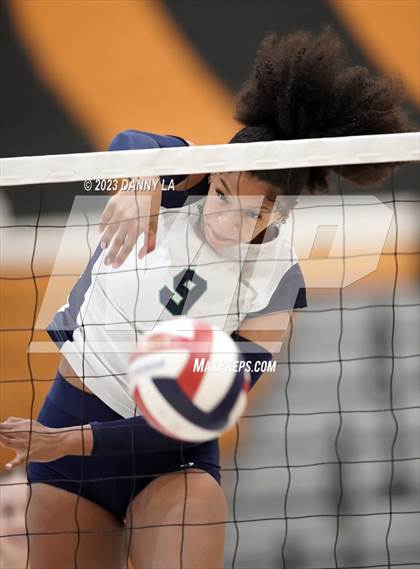 Thumbnail 1 in Flint Hill vs. Notre Dame Prep (Tiger Paws Invitational) photogallery.