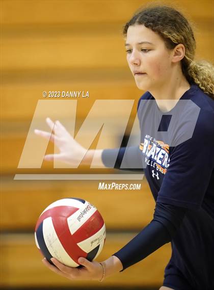 Thumbnail 2 in Flint Hill vs. Notre Dame Prep (Tiger Paws Invitational) photogallery.