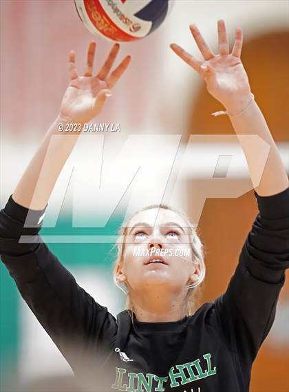 Thumbnail 1 in Flint Hill vs. Notre Dame Prep (Tiger Paws Invitational) photogallery.