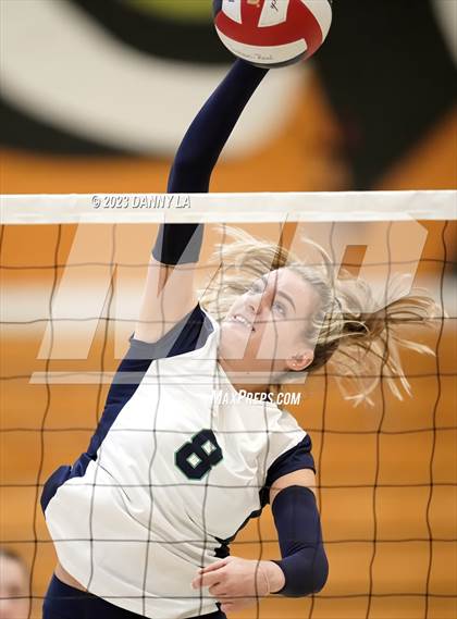 Thumbnail 1 in Flint Hill vs. Notre Dame Prep (Tiger Paws Invitational) photogallery.