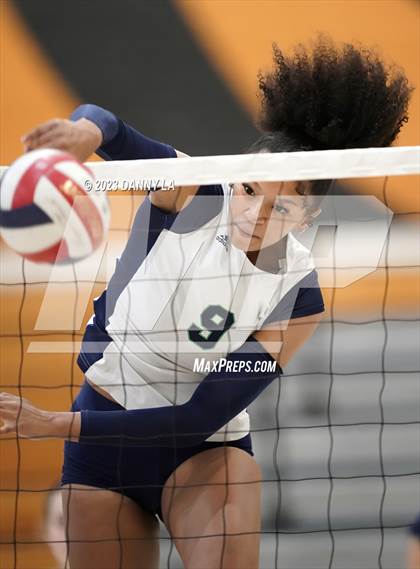 Thumbnail 2 in Flint Hill vs. Notre Dame Prep (Tiger Paws Invitational) photogallery.