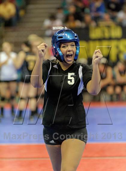 Thumbnail 3 in Ponderosa vs. Longmont (CHSAA 4A Pool II) photogallery.