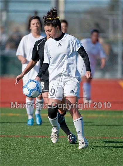 Thumbnail 2 in Granite Bay vs Will C. Wood (Cal Spring Classic) photogallery.