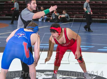 Thumbnail 1 in UIL Region IV 5A Wrestling Tournament photogallery.