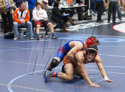 Thumbnail 2 in UIL Region IV 5A Wrestling Tournament photogallery.