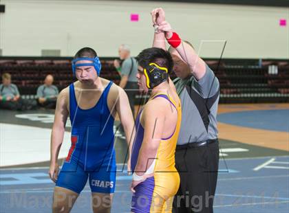 Thumbnail 2 in UIL Region IV 5A Wrestling Tournament photogallery.