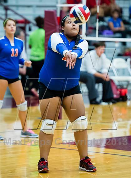 Thumbnail 2 in South Garland vs Rowlett photogallery.