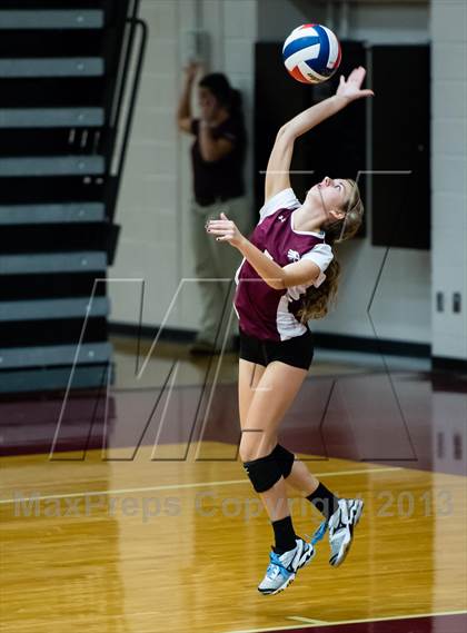 Thumbnail 1 in South Garland vs Rowlett photogallery.