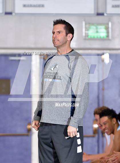 Thumbnail 3 in Burbank vs. Clovis North (St. Hope Elite Classic) photogallery.