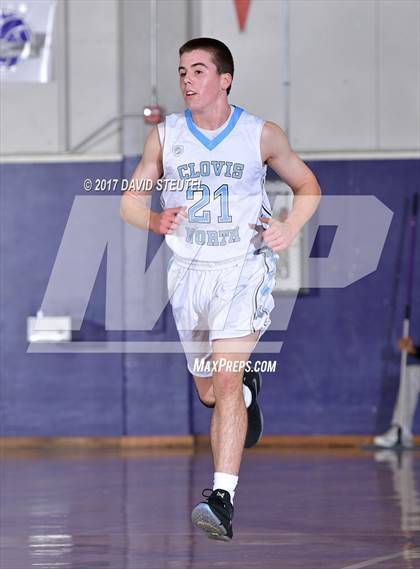 Thumbnail 2 in Burbank vs. Clovis North (St. Hope Elite Classic) photogallery.