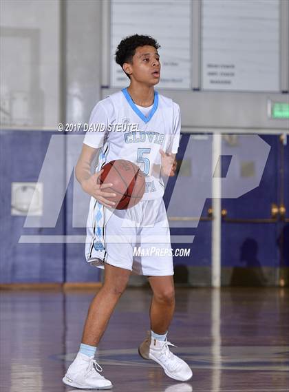 Thumbnail 1 in Burbank vs. Clovis North (St. Hope Elite Classic) photogallery.