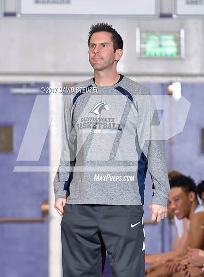Thumbnail 1 in Burbank vs. Clovis North (St. Hope Elite Classic) photogallery.