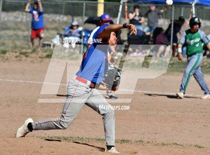 Thumbnail 3 in Mora @ McCurdy photogallery.