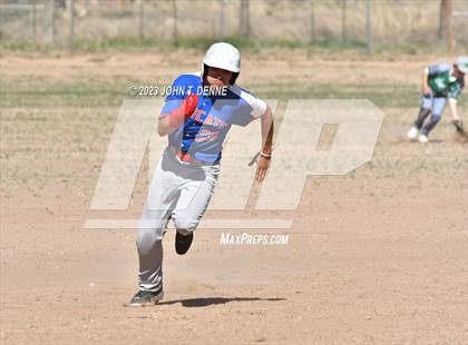 Thumbnail 2 in Mora @ McCurdy photogallery.