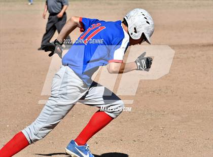 Thumbnail 1 in Mora @ McCurdy photogallery.