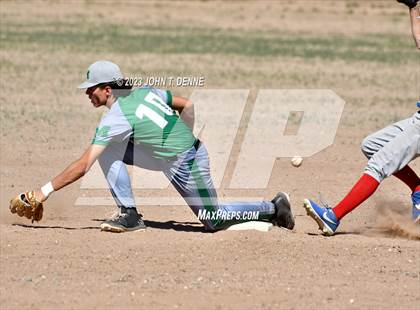 Thumbnail 3 in Mora @ McCurdy photogallery.