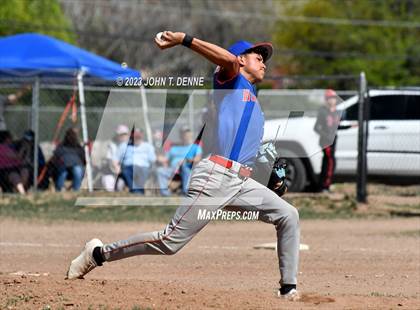 Thumbnail 1 in Mora @ McCurdy photogallery.
