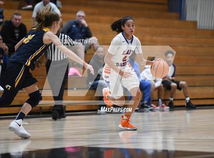 Thumbnail 1 in Oak Ridge vs. Bishop Gorman (SoCal Holiday Prep Classic) photogallery.