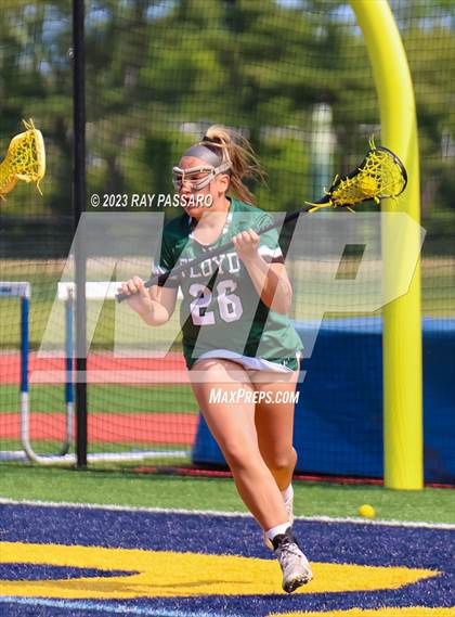 Thumbnail 2 in William Floyd @ Northport Class A Semi Finals photogallery.