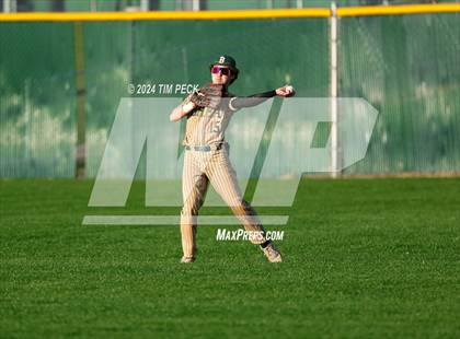 Thumbnail 2 in Brea Olinda @ Foothill photogallery.